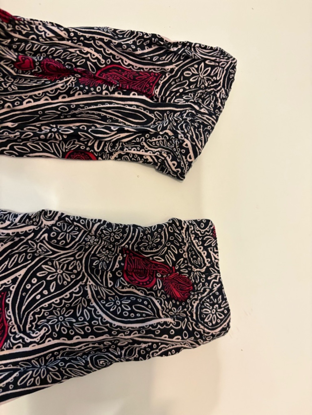 PJ Salvage 2 piece rayon PJ set - tagged medium fits very small - Picture 4 of 6